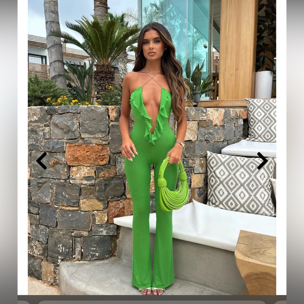 ISO sorelle uk evie jumpsuit